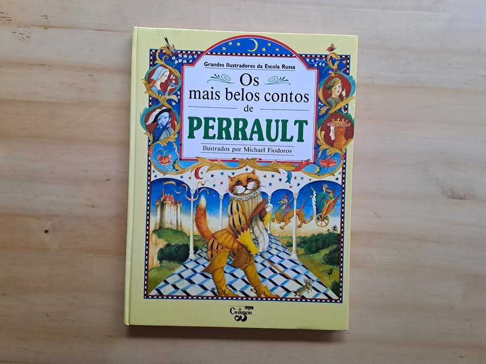 Livro "Os Mais Belos Contos de Perrault"