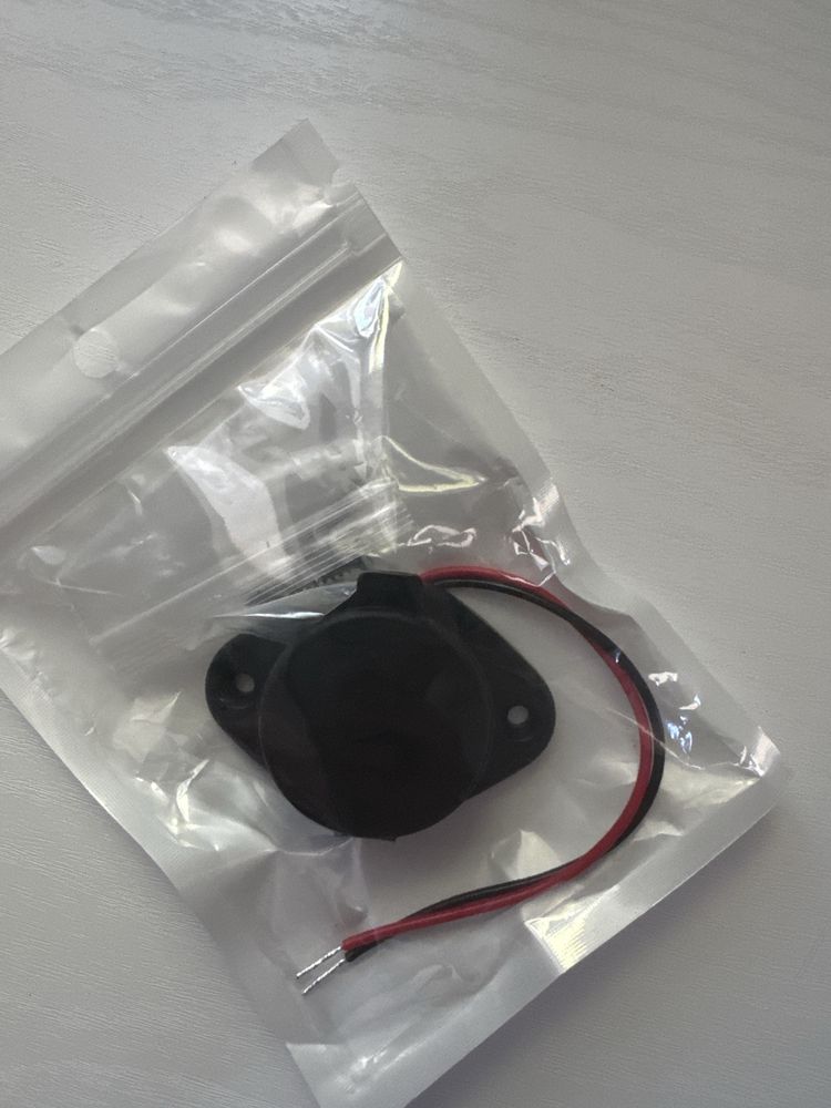 Продам розетку usb 12v на 2 слота новая
