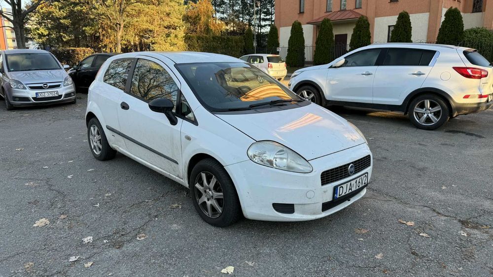 Fiat Grande Punto 1.2 16v benzyna rok 2006