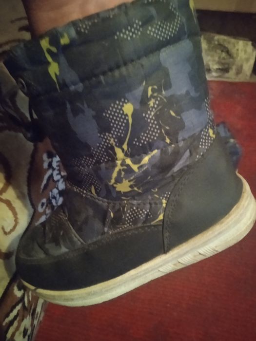 Сапожки дитячі фірмові