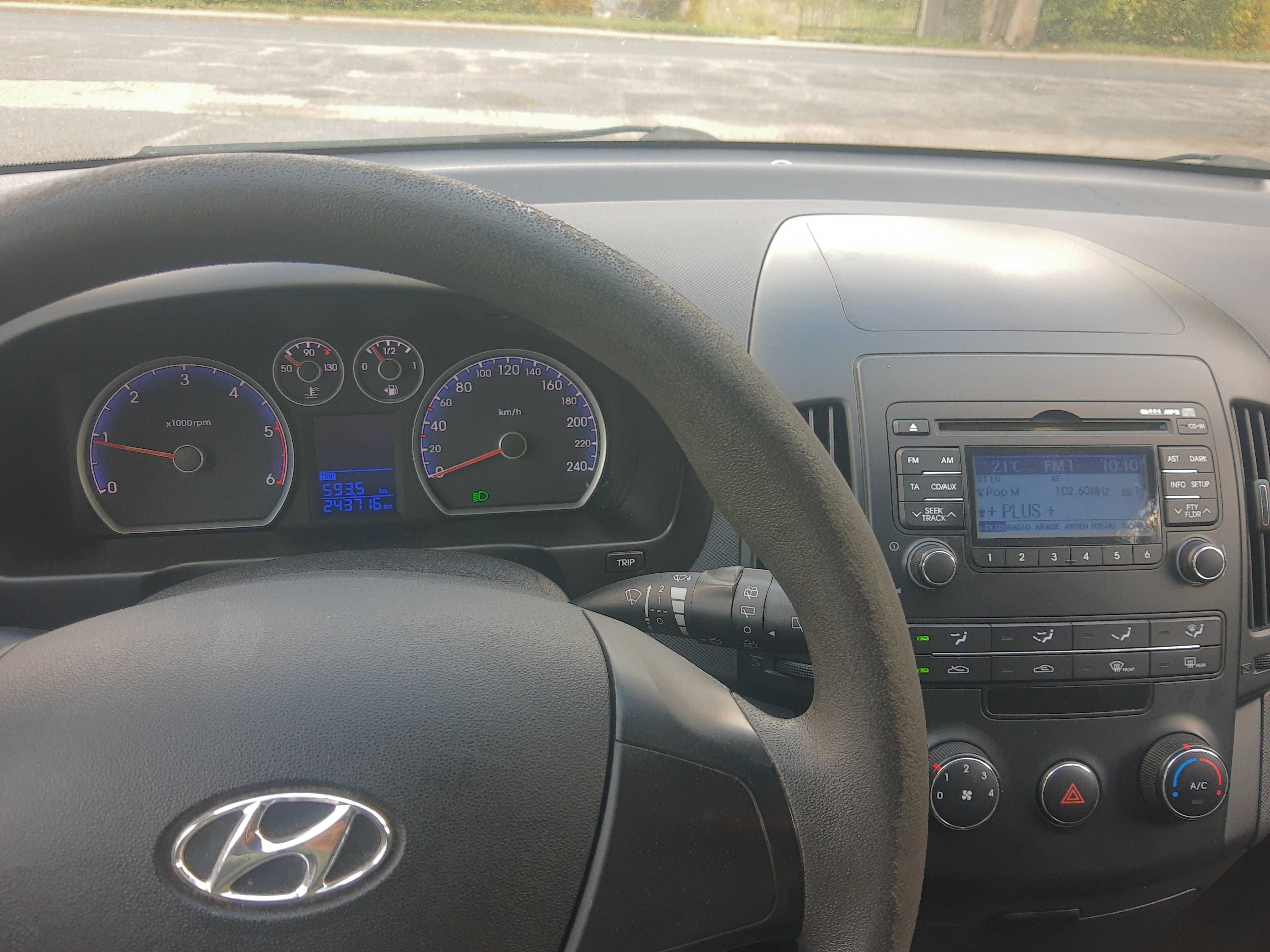Hyundai i 30 Kombi 1.6 CRDI z NIEMIEC ŁADNY!!!