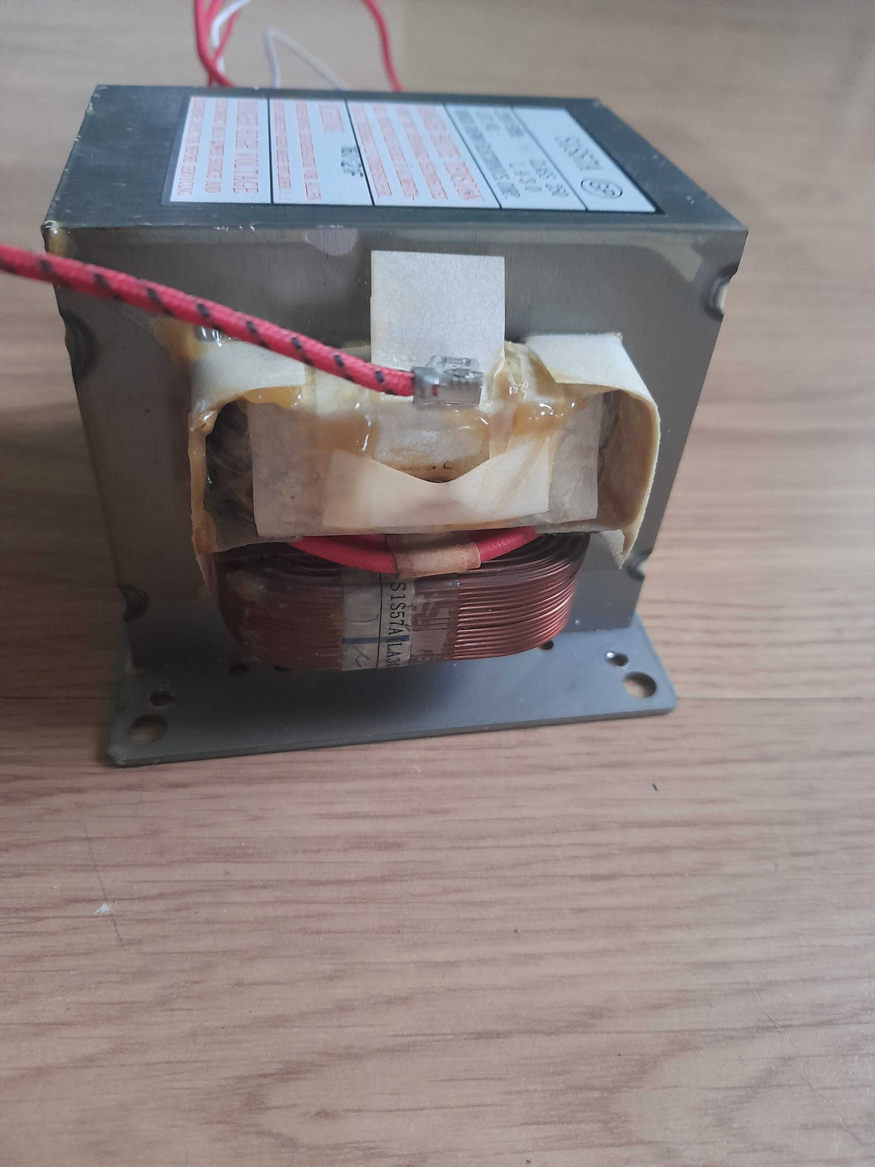 Transformator z mikrofali Trafo Zgrzewarka