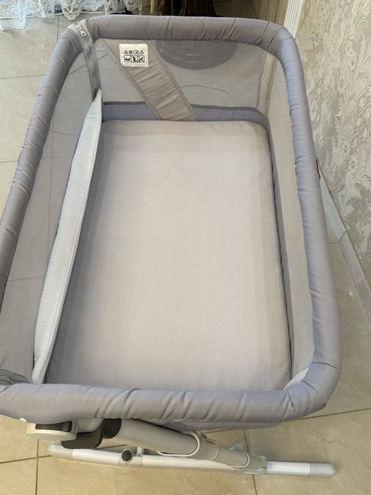 Приставне ліжечко Chicco Next2Me Pop Up