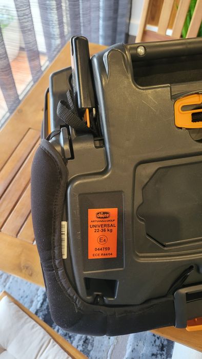 Cadeira auto (banco) da chicco Gofit plus com isofix