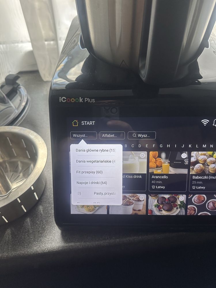Robot ICOOK 3.0 plus.