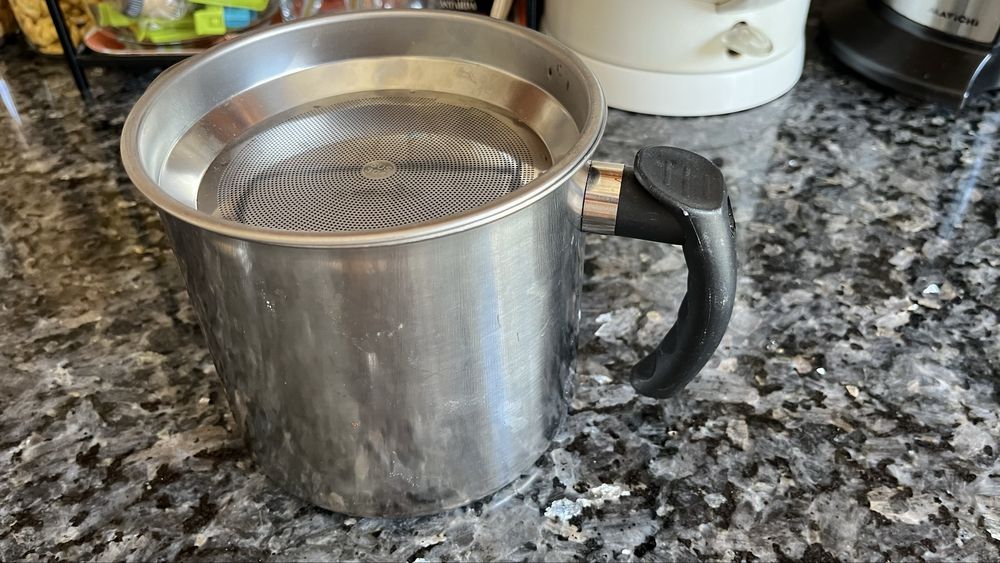 Filtro de alumínio para café ou cevada com tampa e pega