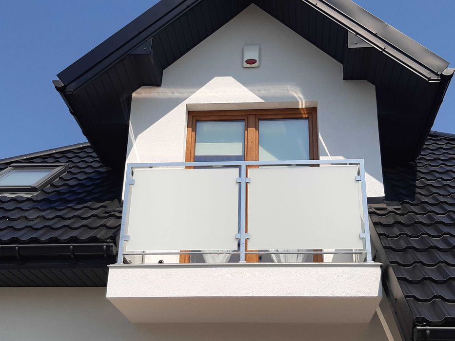 balustrady schody zewnętrzne modułowe podjazdy zadaszenia meble