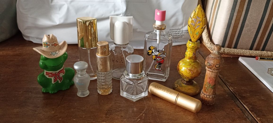 Frascos de perfume antigos