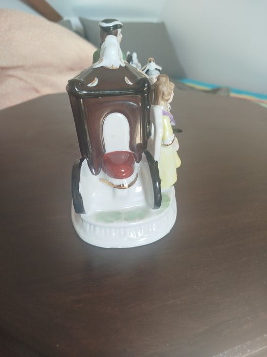 Figurka z porcelany Rococo