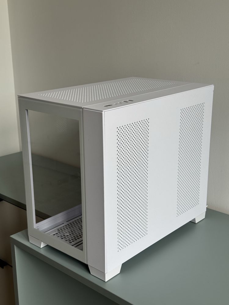 Obudowa Lian Li O11 Dynamic Mini Snow Edition
