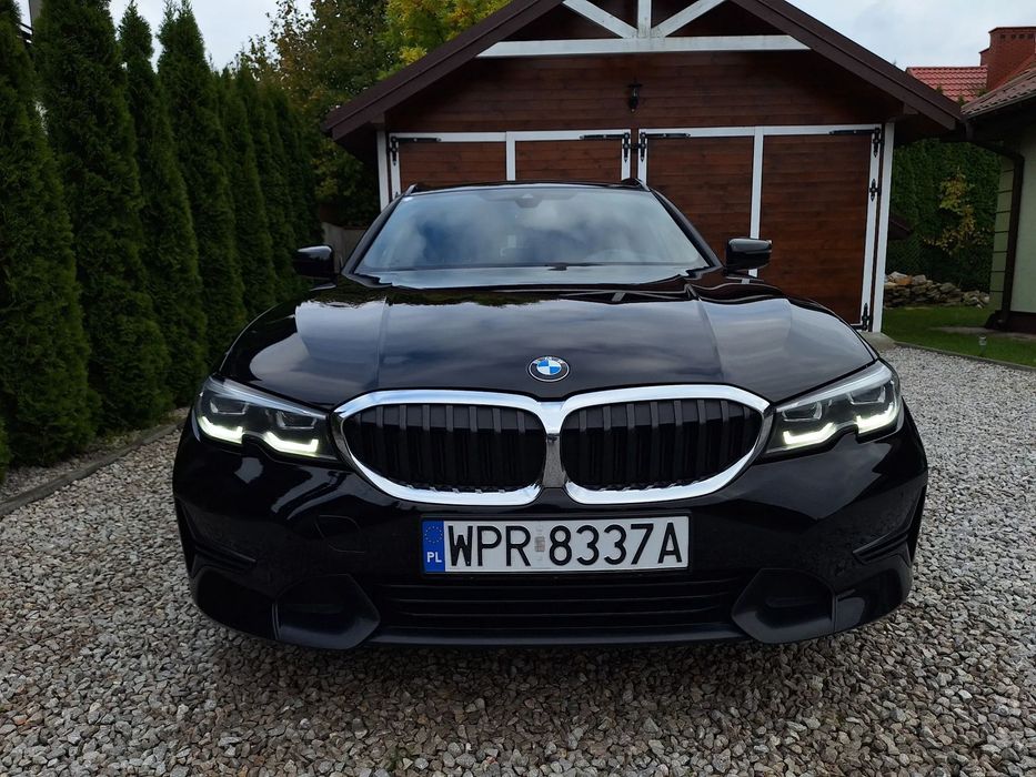 BMW Seria 3 BMW 320d Touring Sport Line 190 KM Mhev