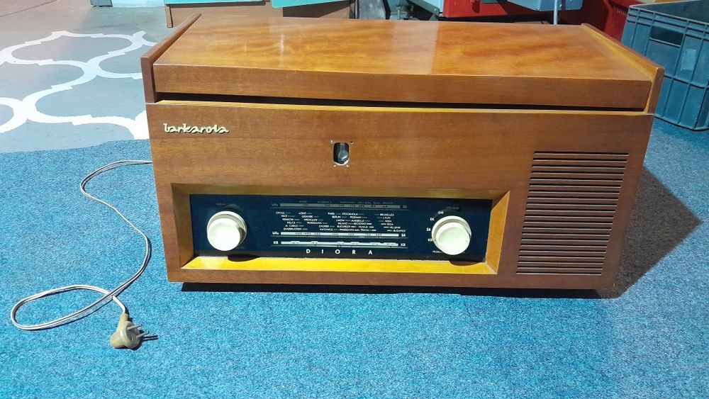 Stare radio Diora - działające