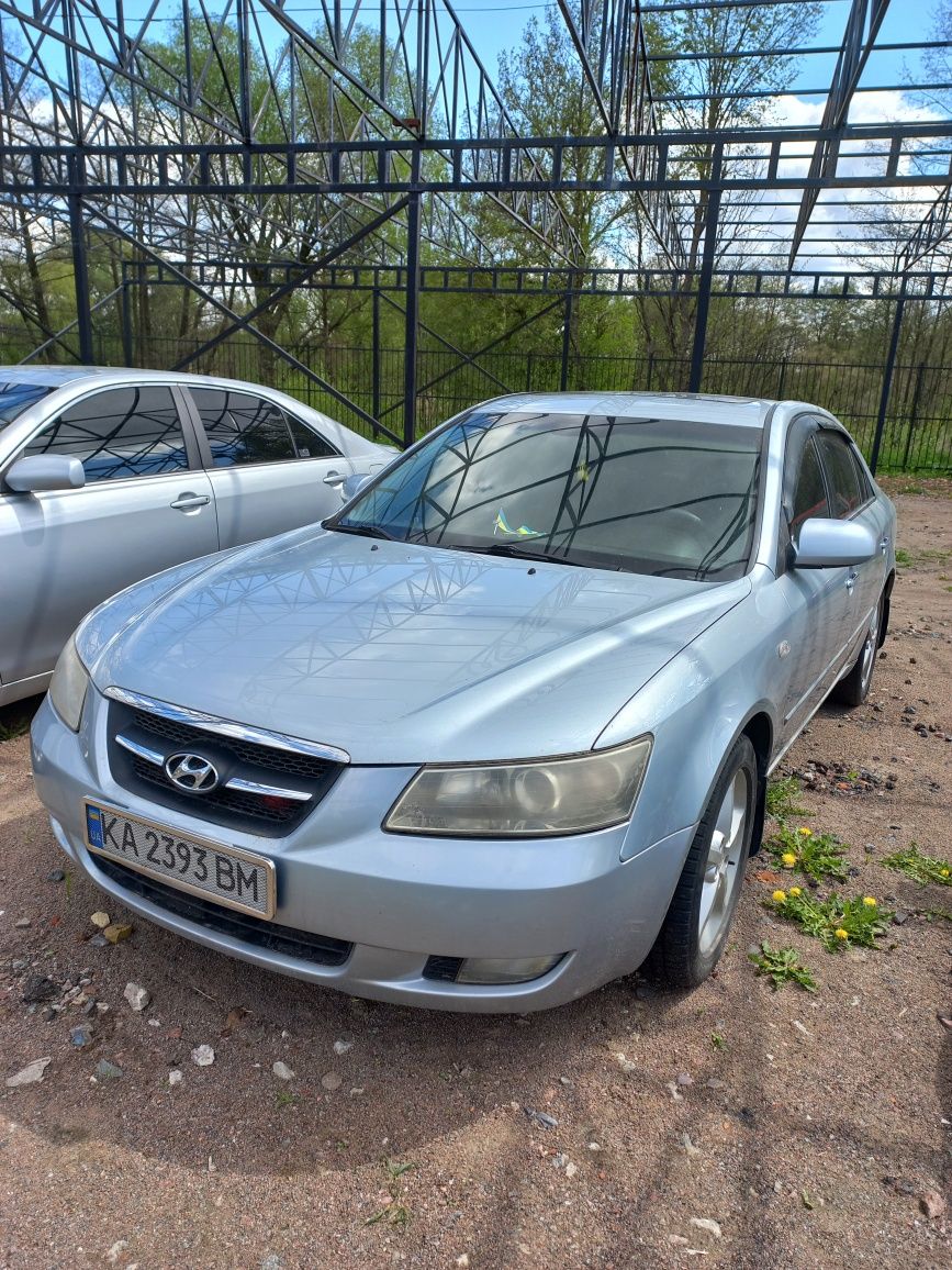 Продам или обменяю Hyundai sonata