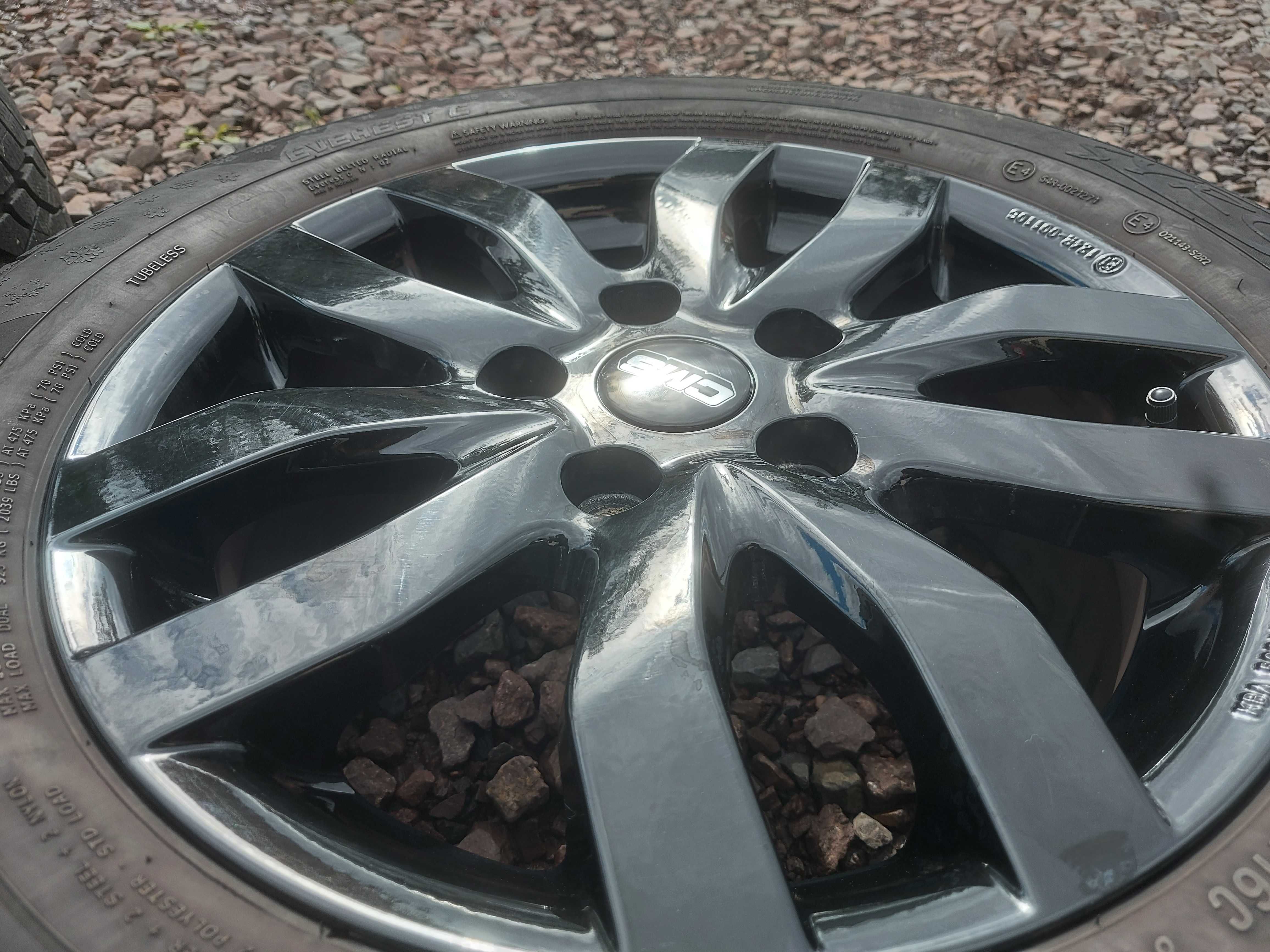 Felgi aluminiowe VW T5 T6 Multivan Amarok 5x120 6,5Jx16 ET52 Kpl.