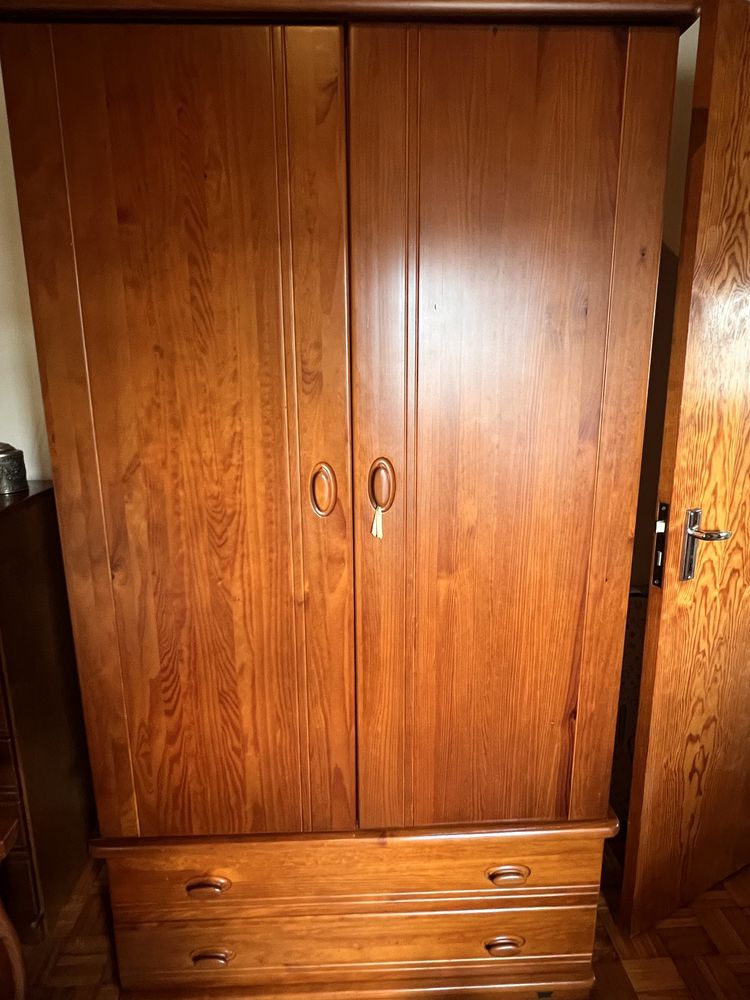 Mobília Quarto COMO NOVO