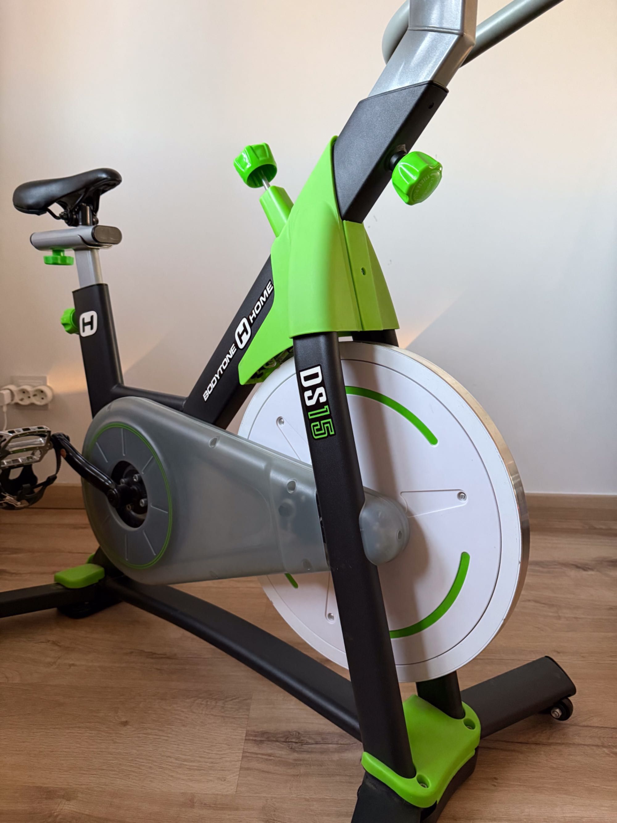 Bicicleta Indoor Bodytone DS15