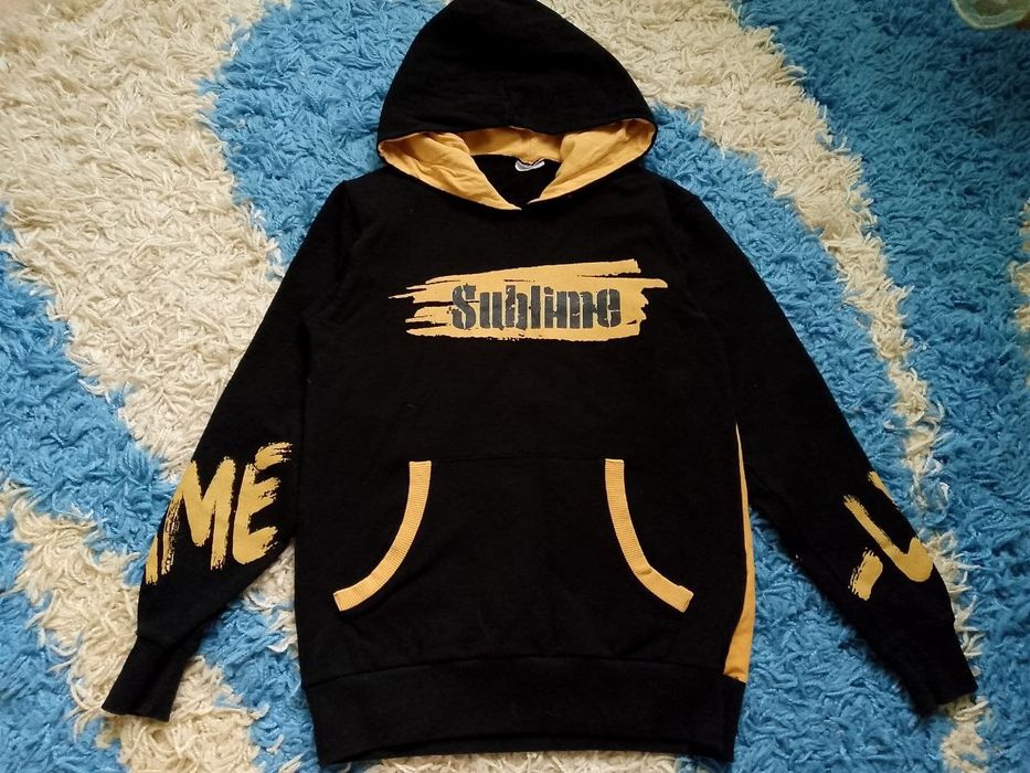 Продаю худі з капюшоном для хлопчика