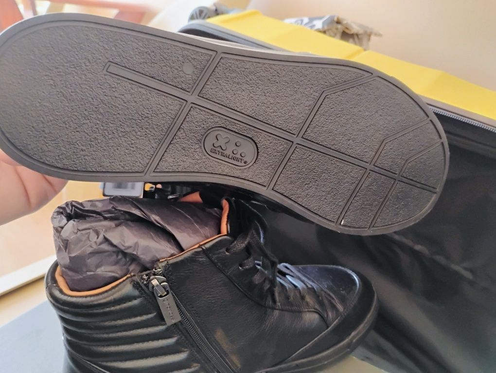 Nowe buty skórzane męskie Gino Rossi rozmiar 41 za kostkę