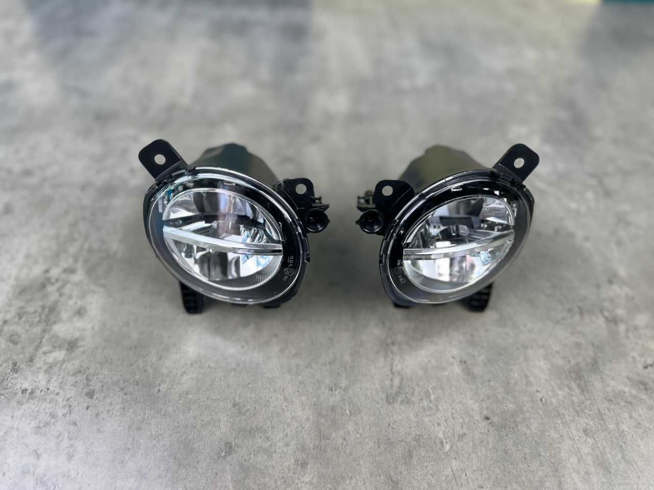 Протитуманна фара LED BMW 1/4 (F20/F32/F36)