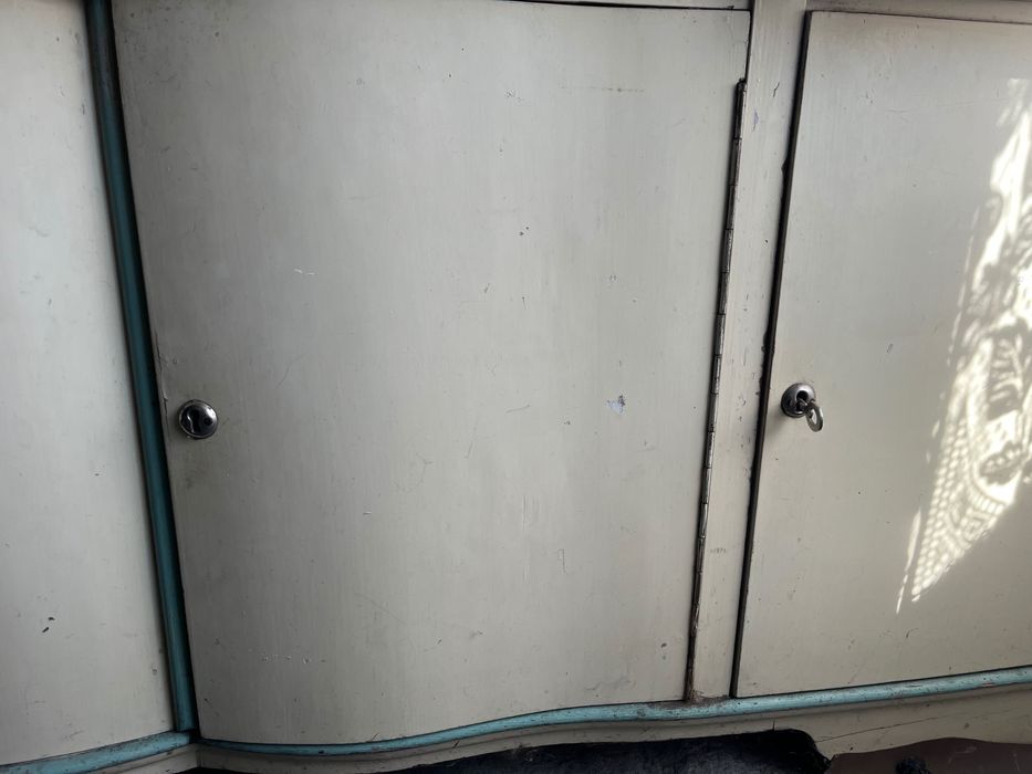 Kredens kuchenny duży dwuczęściowy retro lata 50 60