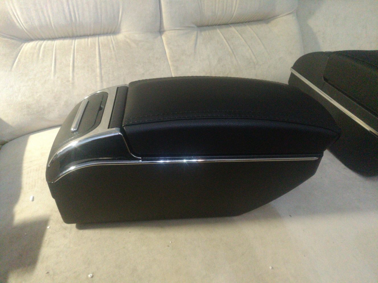 Подлокотник, підлокітник шкода , Skoda Octavia A7, A5