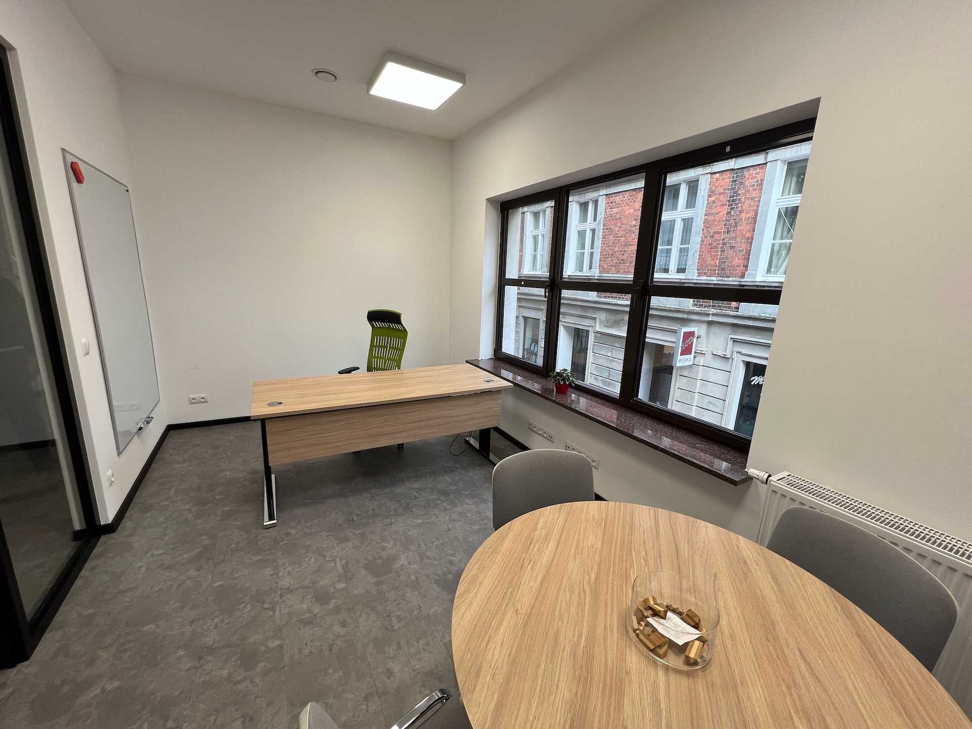 Olesno Do wynajęcia lokal biurowy usługowy 120m2 w Rynku
