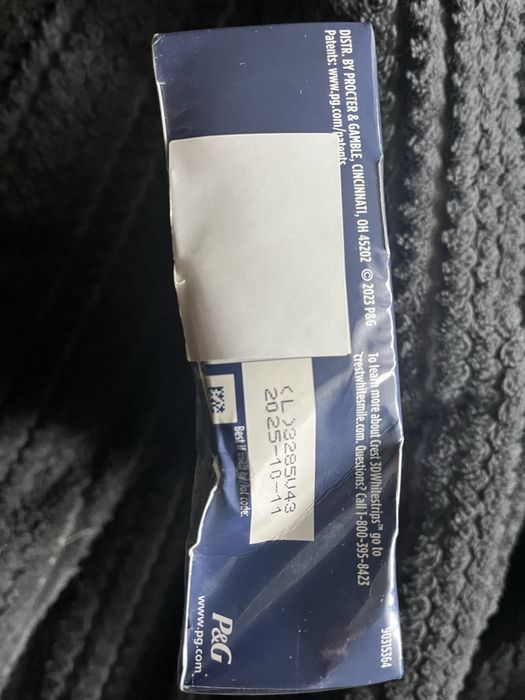 Відбілюючі полоски для зубів