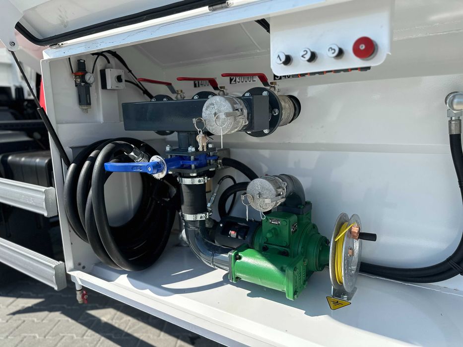 Паливозаправник MAN TGM 18.250 4x2 BL ADR 2025 11 м3 + 500л AdBlue