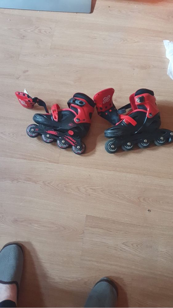 Patins em linha usados