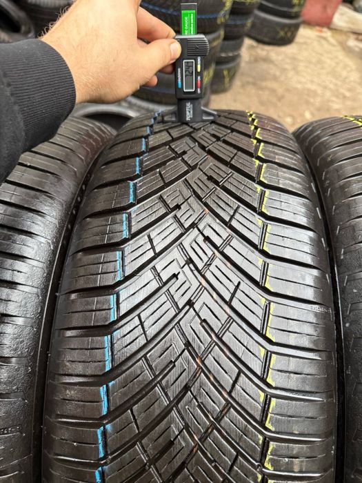 Шины БУ 235 60 R 18 Continental Allseason 2 Всесезонный комплект