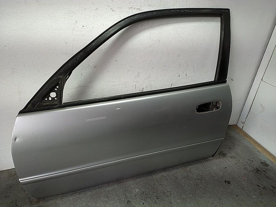 Porta Frente Esquerda Toyota Corolla (_E11_)