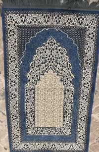 Молитвенный коврик, саджжа́да