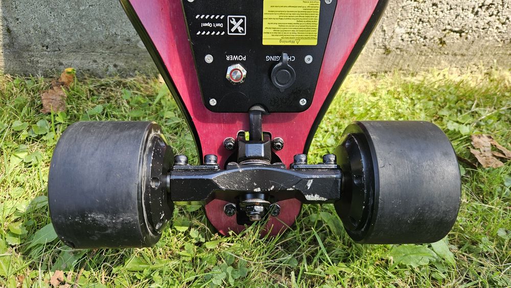 Deskorolka Elektryczna TeamGee H5