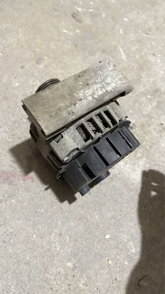 Alternator mercedes  A Klas