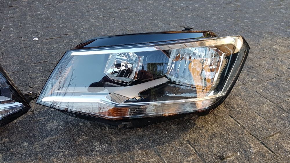 Оригинальные фары на vw caddy тоуран touran