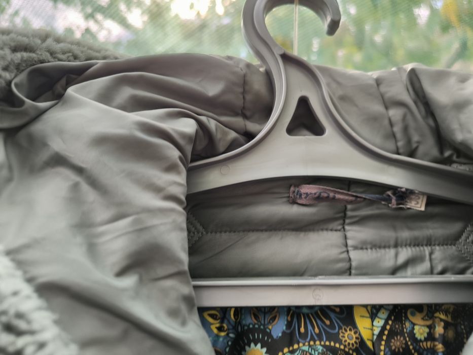 Куртка пуховік жіноча