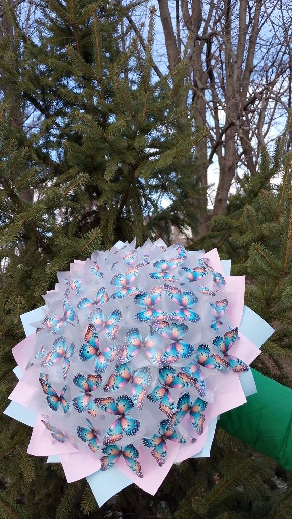 Букет из бабочек
