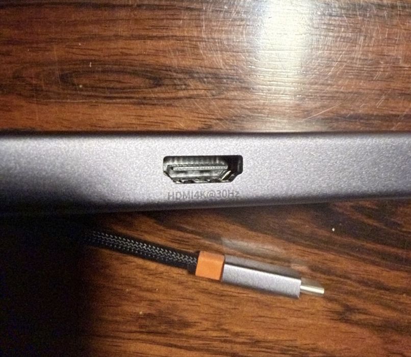 Adaptador usb C novo ainda embalado