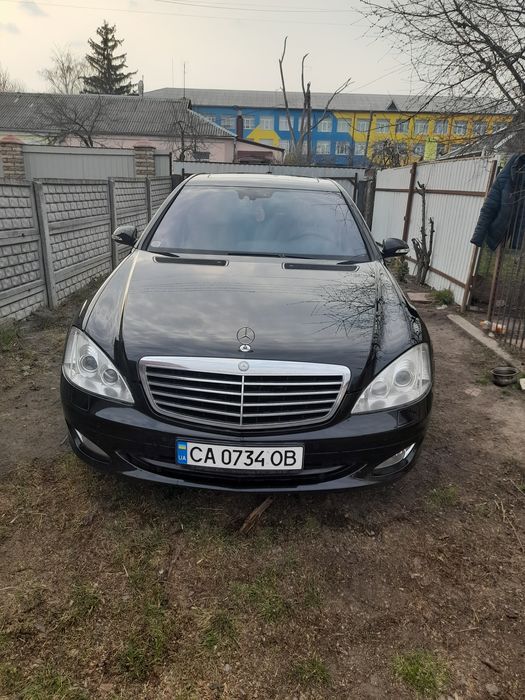 Продам автомобіль срочно