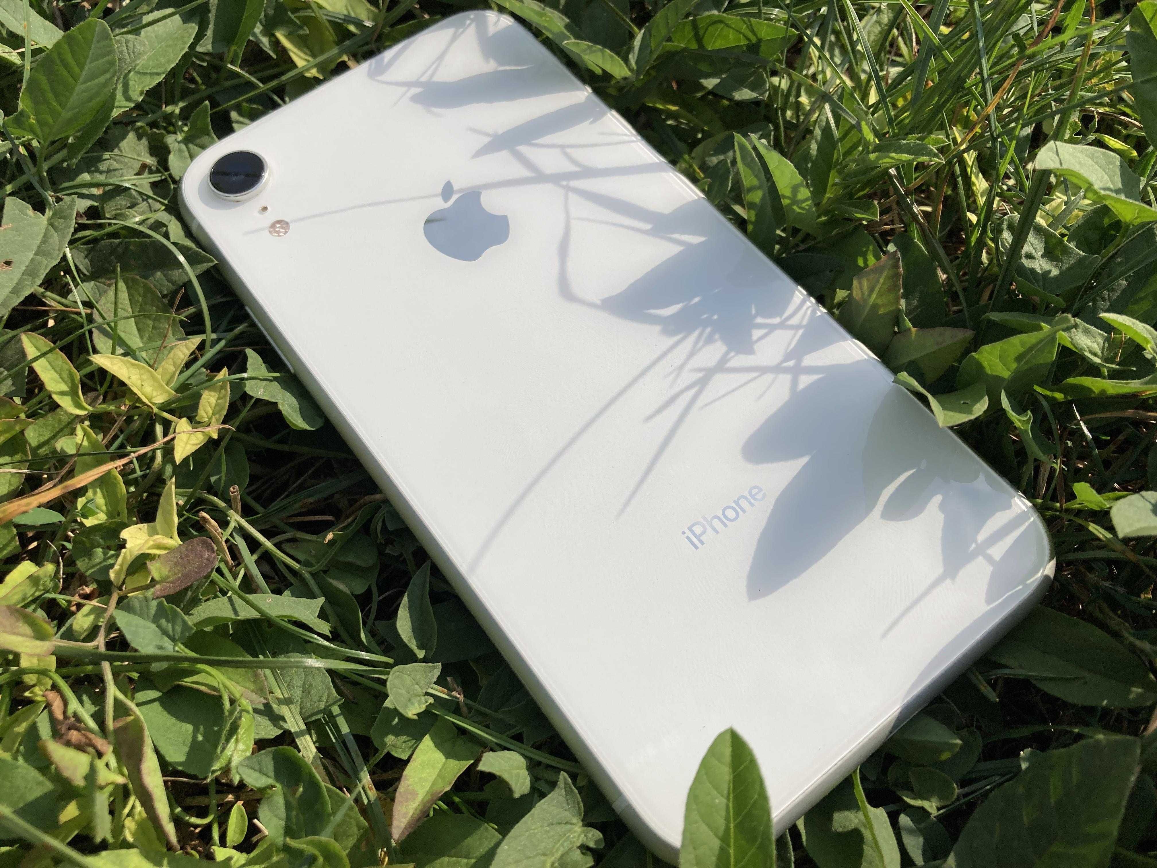 Iphone xr 64 гб білий