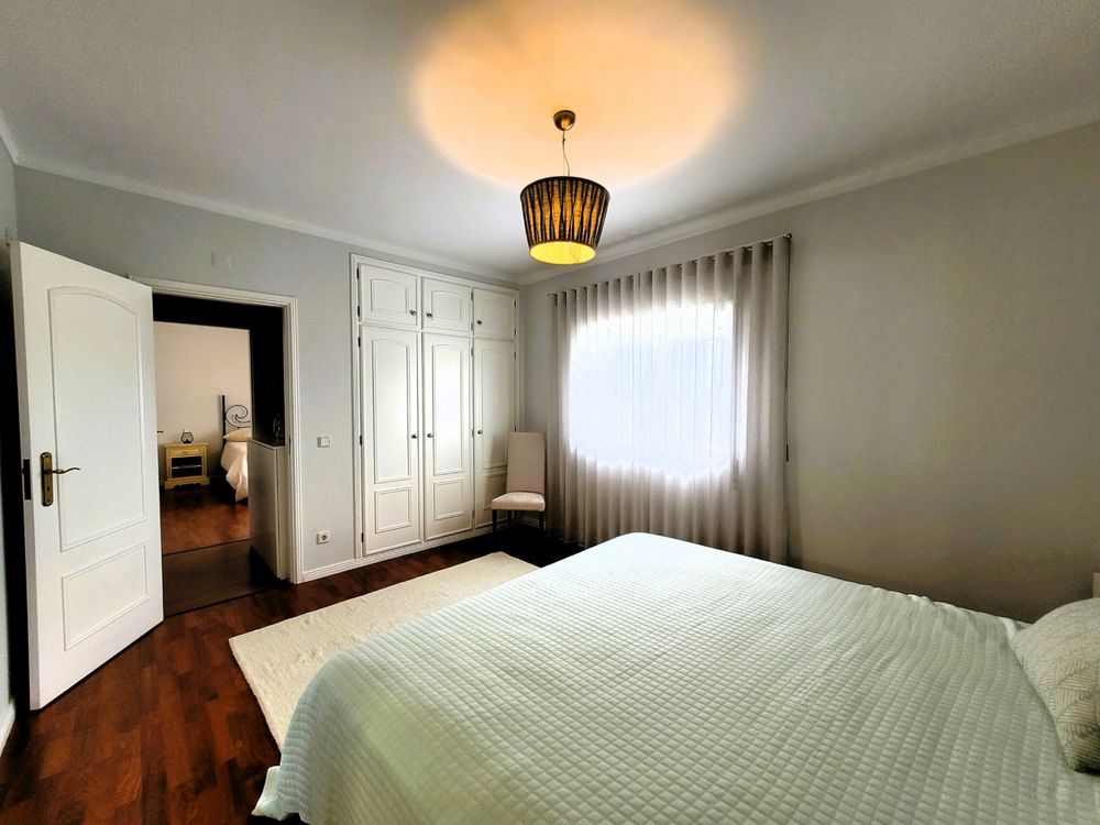T3 duplex com garagem, elevador e varanda