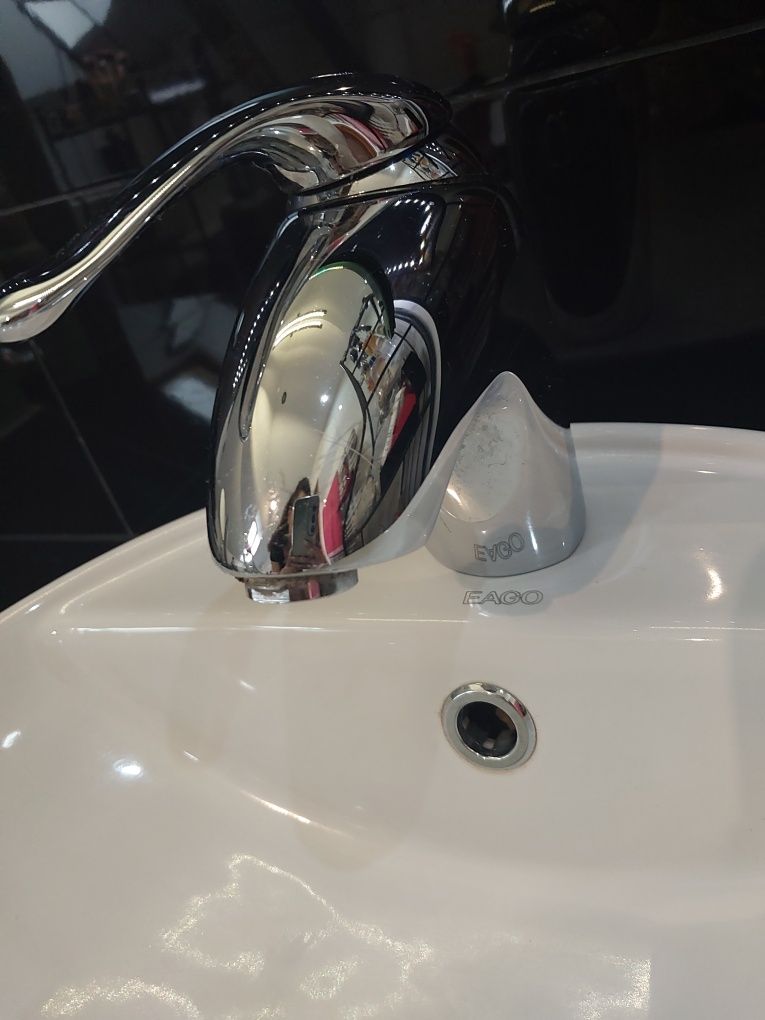Sprzątanie domów, mieszkań,firm, instytucji,klatek  ,ozonowanie