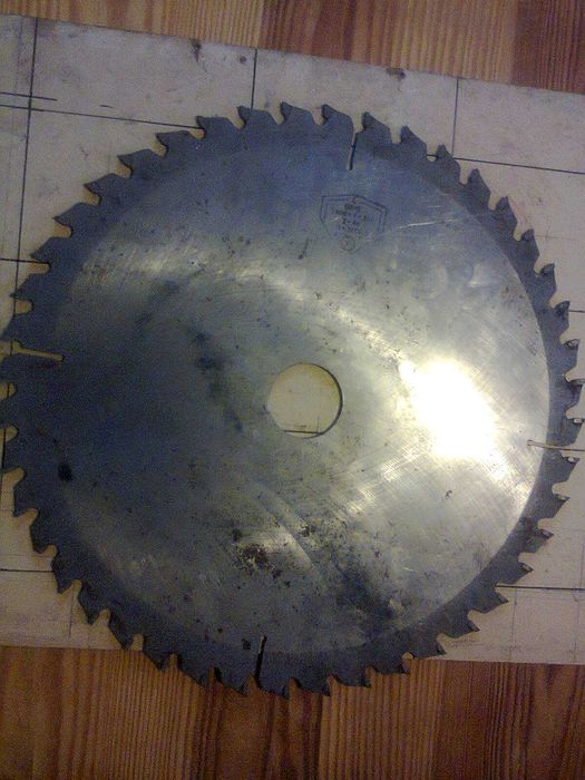 Инструмент деревообрабатывающий