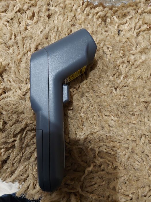 Продам  инфокрасный  термометр немецкой фирмы Scantemp Pro 440