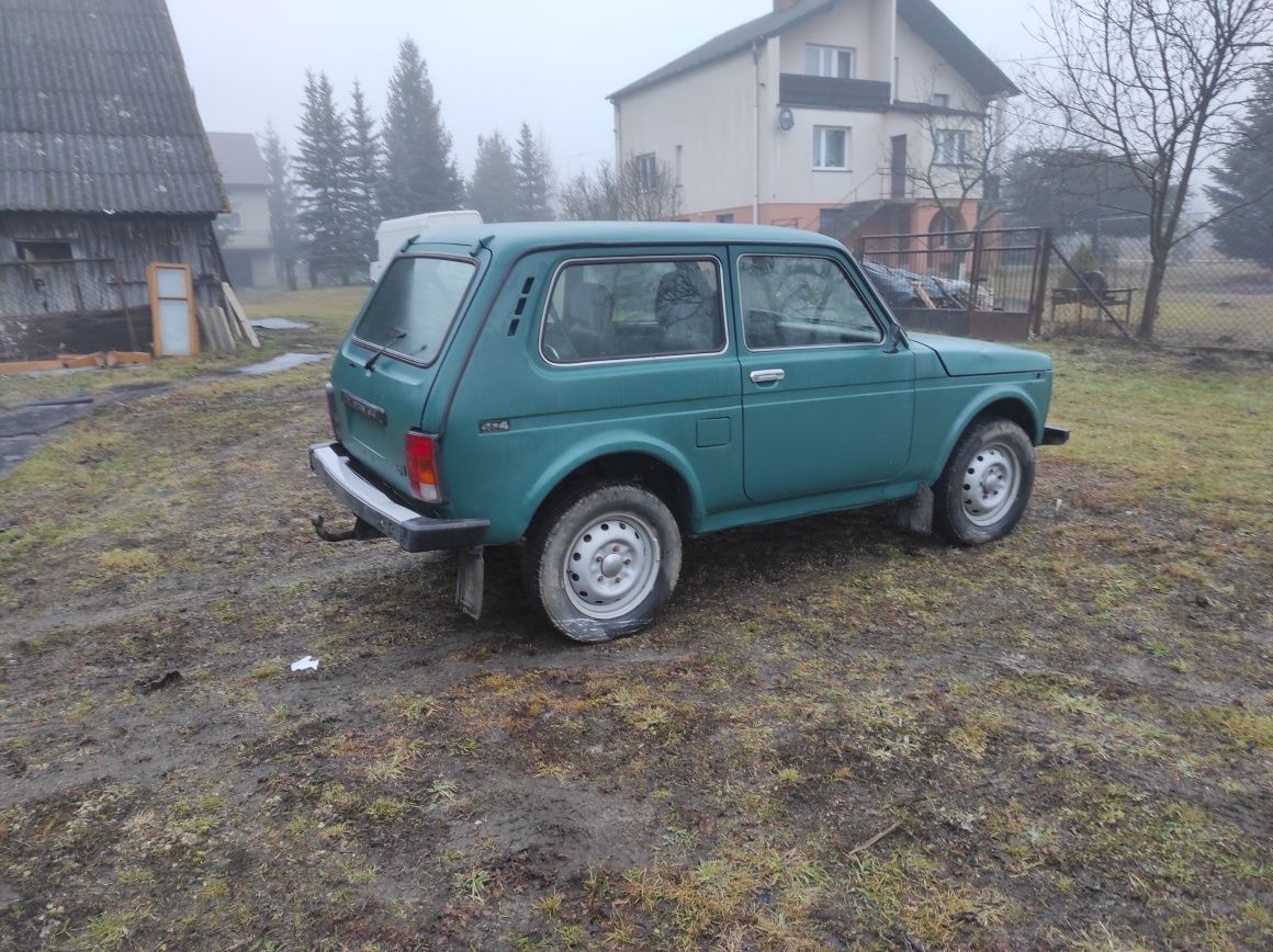 Lada Niva 4X4 2003 1.7 MPI. Polecam!