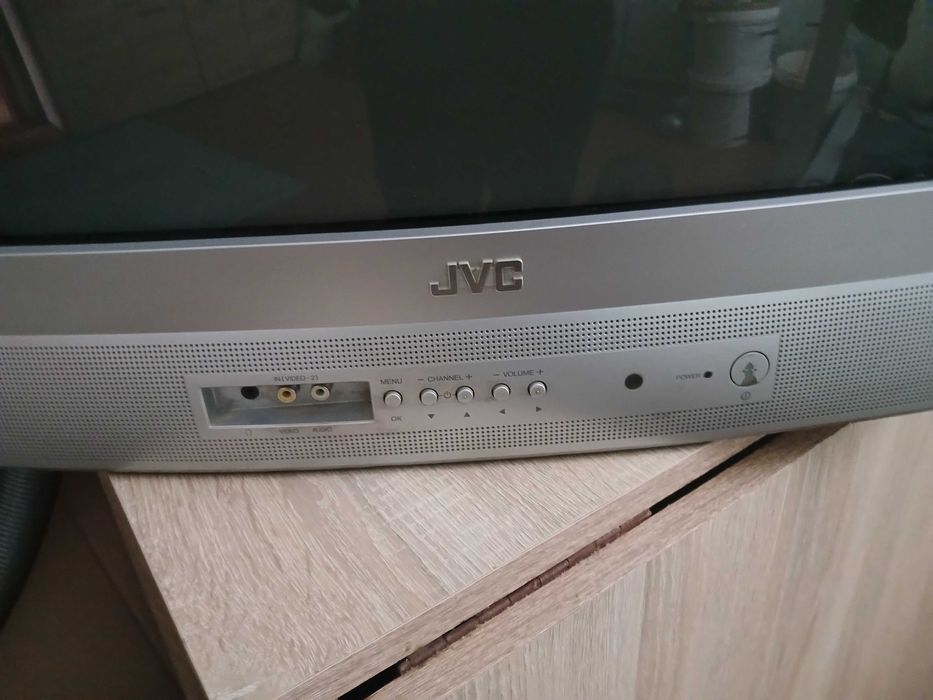 Телевізор   JVC  РОБОЧИЙ !