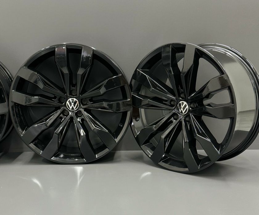Диски оригінальні VW Touareg Suzuka 21 R21 Туарег Сузука 5х112 Audi Q7