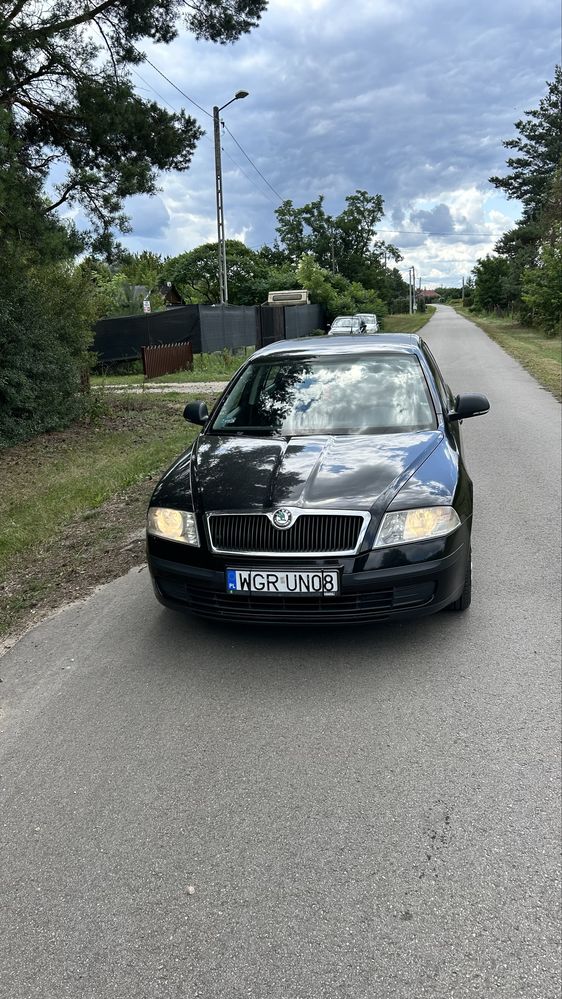 Sprzedam samochod skoda octavia II2011