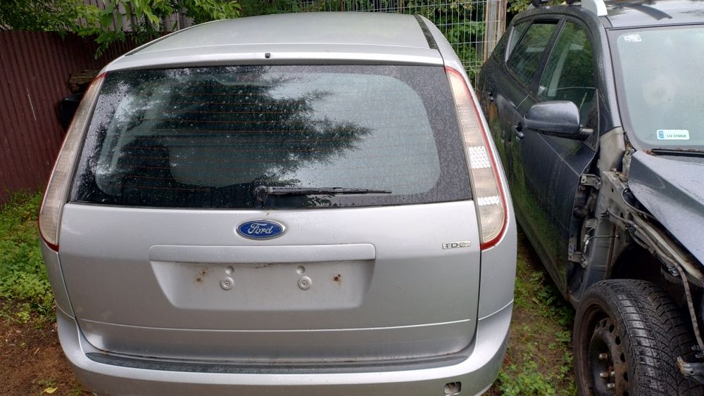Klapa tył ford focus MK2 kombi 03