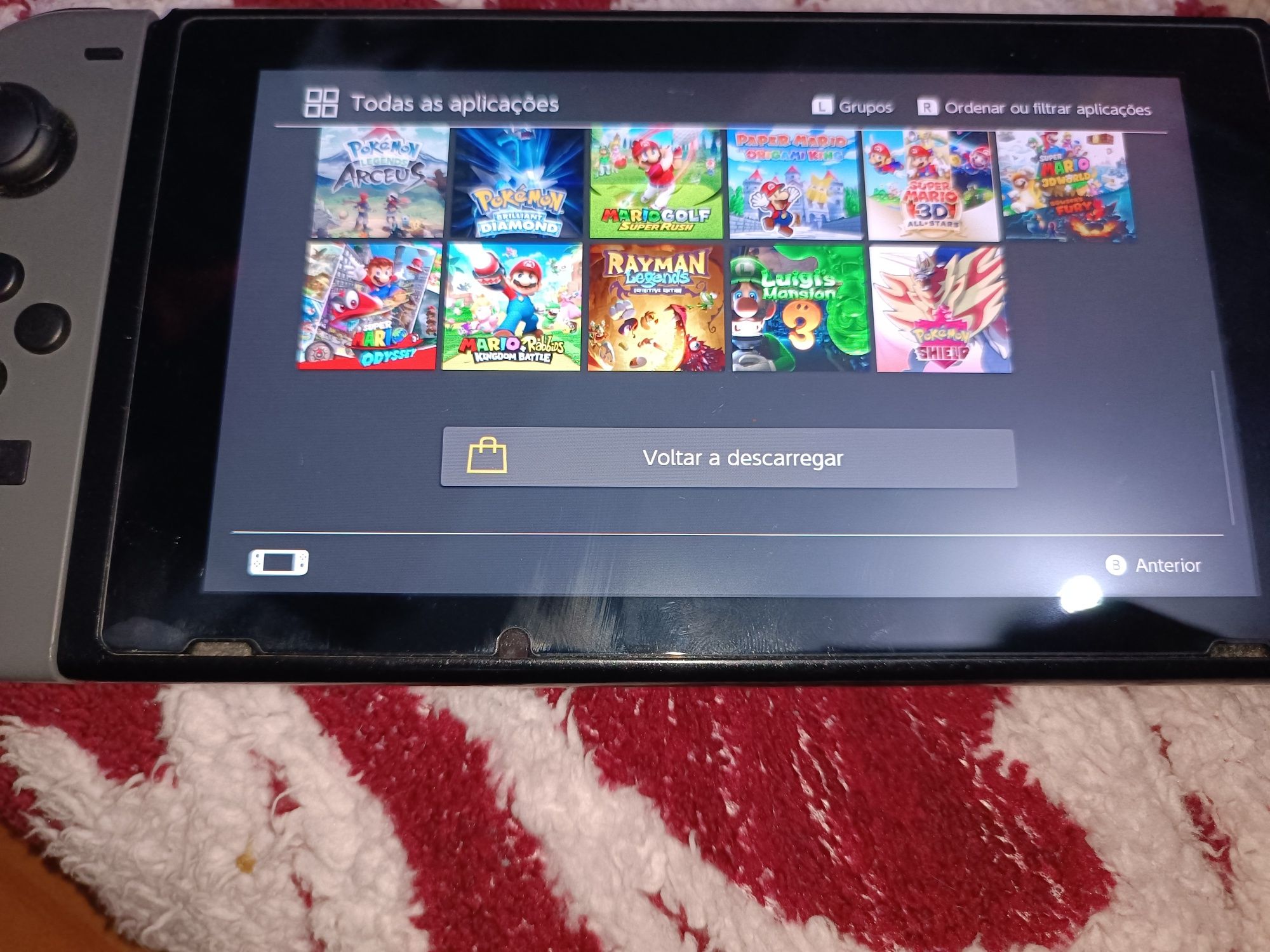 Nintendo switch v1 desbloqueada com acessórios e muitos jogos